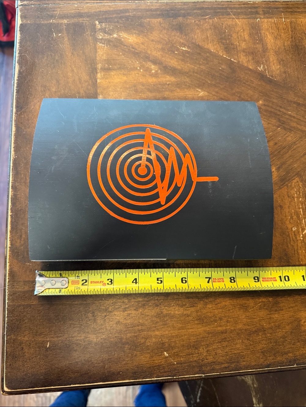 Empty wooden cigar box in good used condition